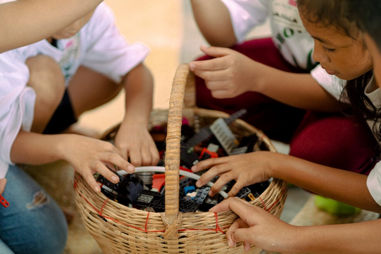 Used LEGO and Books Donation in Batangas (In Partnership with Youth Uprising and Grow School Philippines)