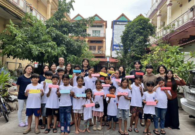 Supporting the Cocohodo Library Initiative by the Cambodian English Education Initiative
